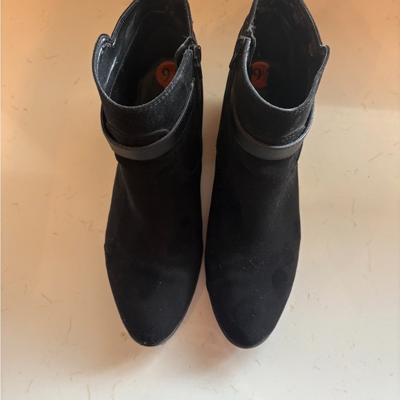 Black Ankle Boots - Picture 5 of 8